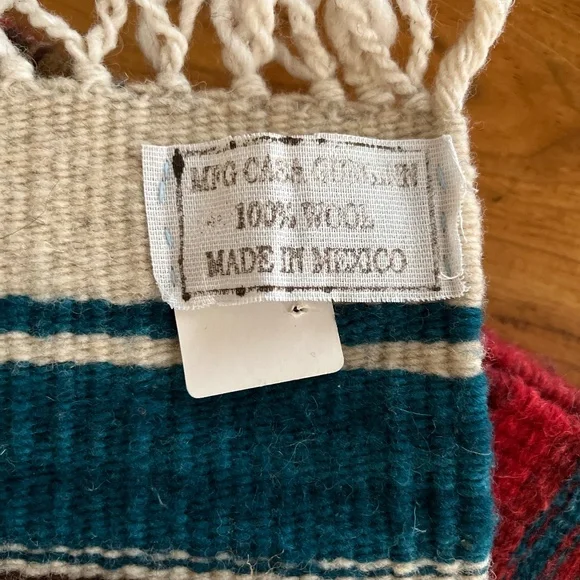 Beautiful Vintage Mexican/SW Style Table Runner 100% Wool - Picture 9 of 10